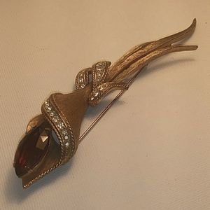 Vintage Sarah Coventry Brooch